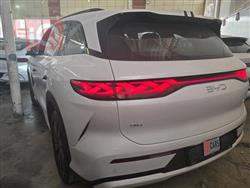 بي واي دي اتو 8